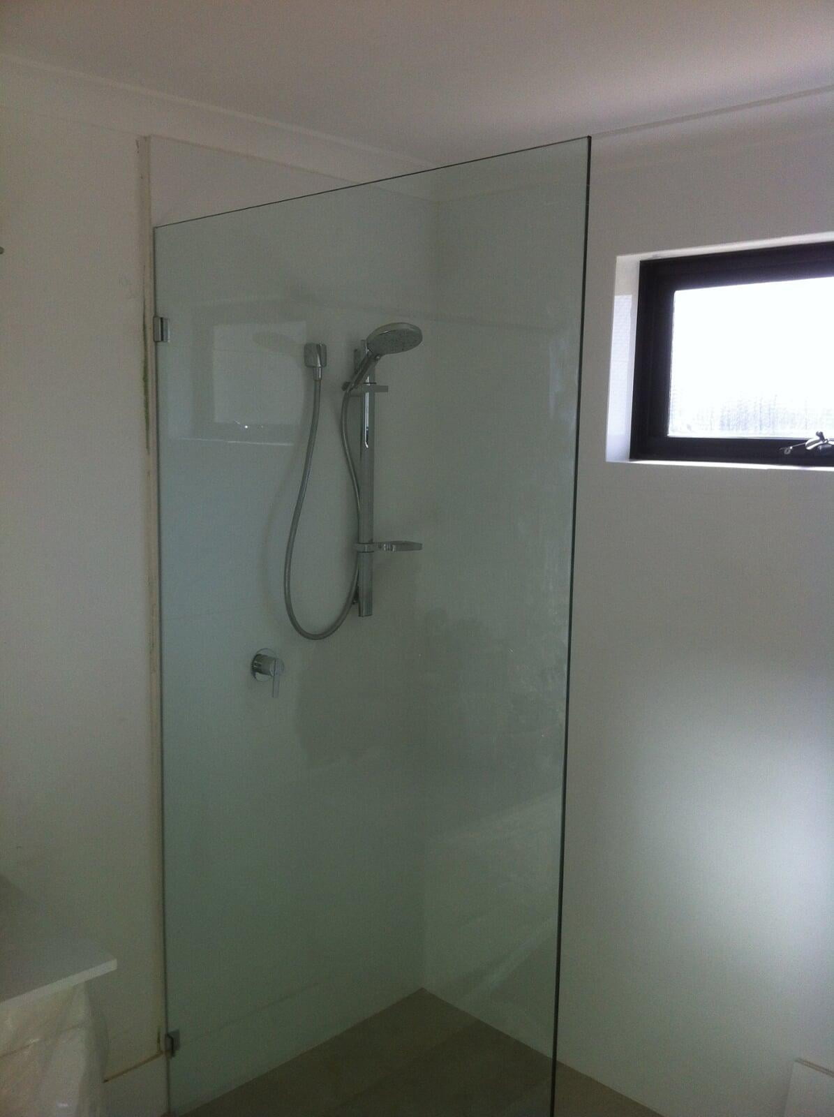 Fixed Panel Shower Screens Glass100